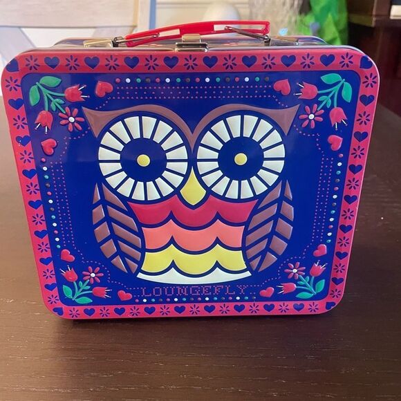 Loungefly Owl Metal Lunchbox - Picture 1 of 13